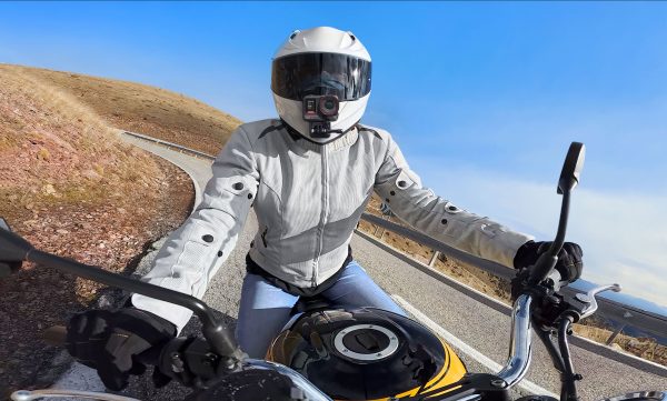 Insta360 Ace Pro 2 Action Camera 8K Video Leica Lens-16