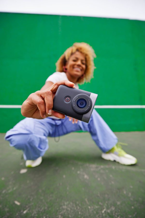 Canon PowerShot V10 4K Vlog Camera for Content Creators-19