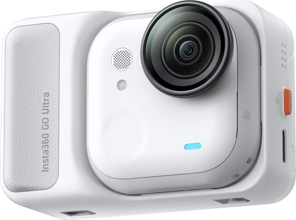 Insta360 GO Ultra Action Camera Black White Adventure-7